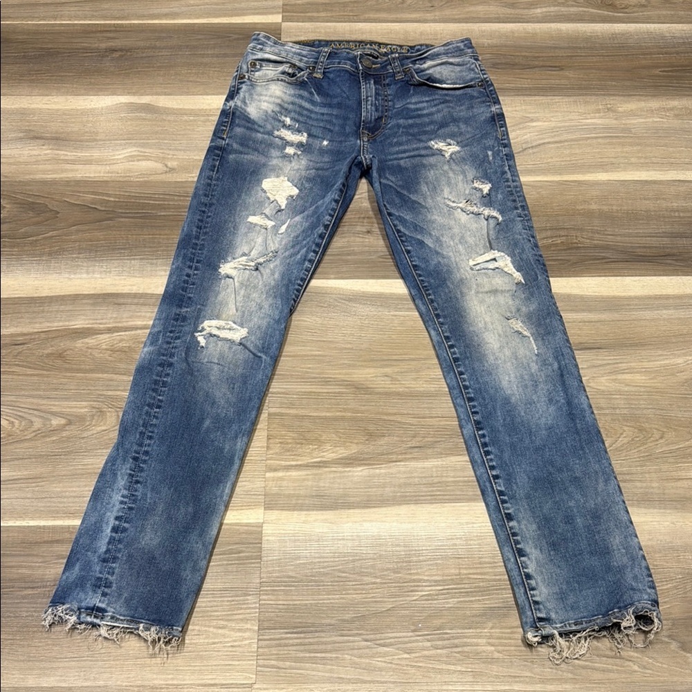 Men's Distressed Blue Jeans